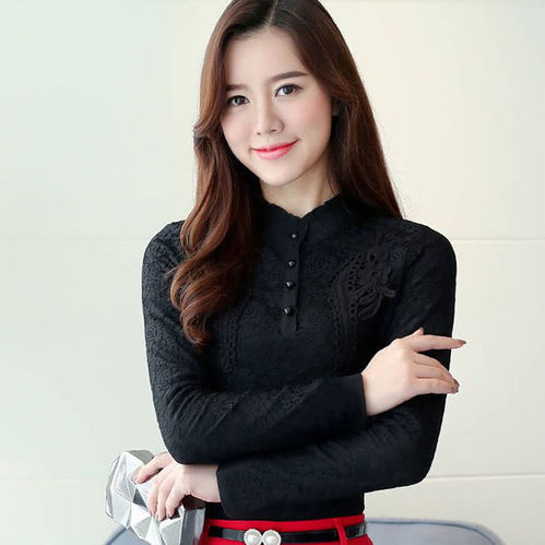 薄款加绒蕾丝衫 2020春季的时尚与温暖之选