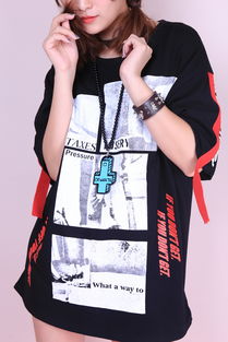 女装拍摄 光影中的时尚叙事艺术